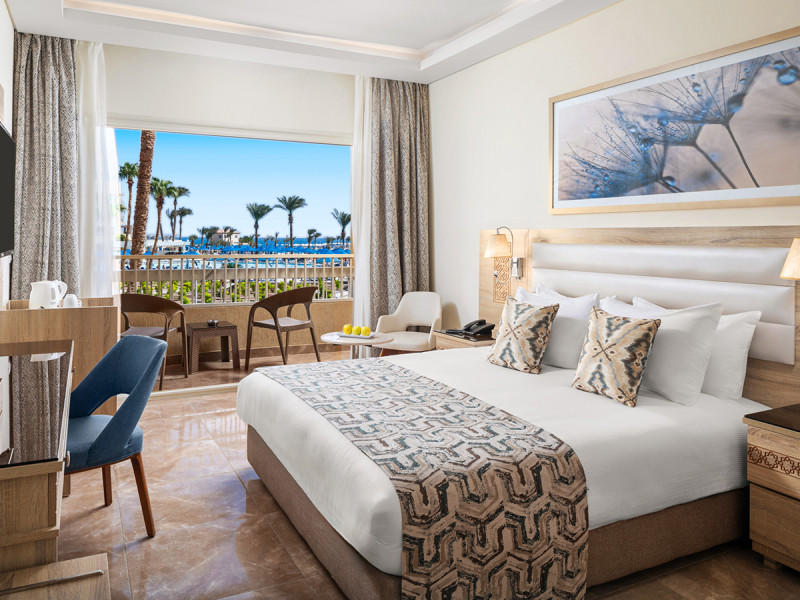 Beach Albatros Resort