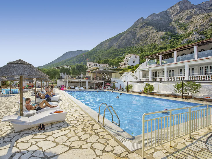 Pantokrator Hotel