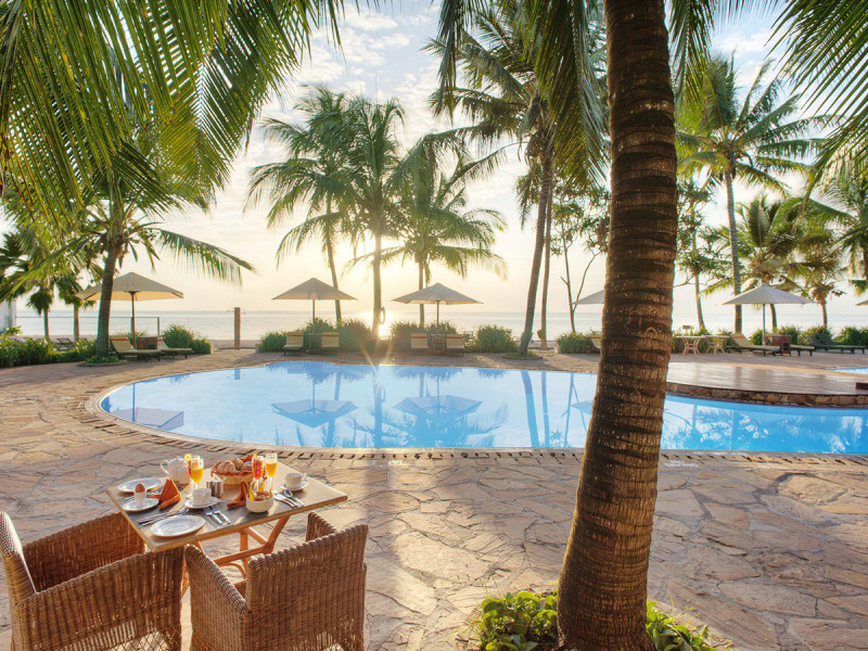 Sultan Sands Island Resort