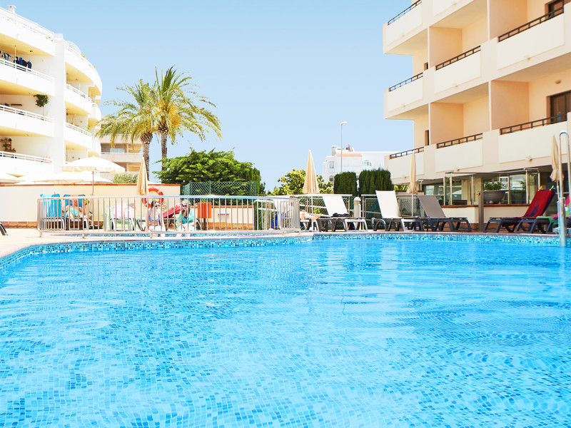 Invisa Hotel La Cala