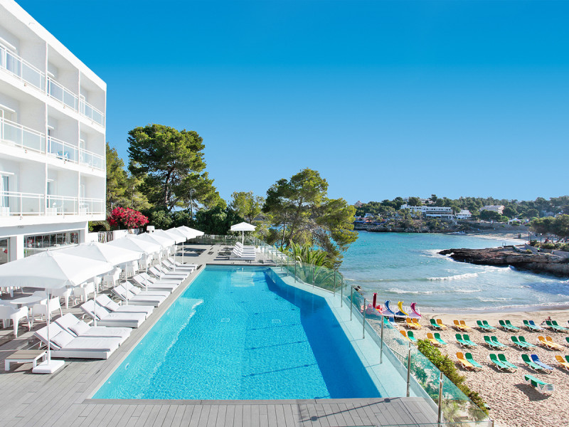 Grupotel Ibiza Beach Resort