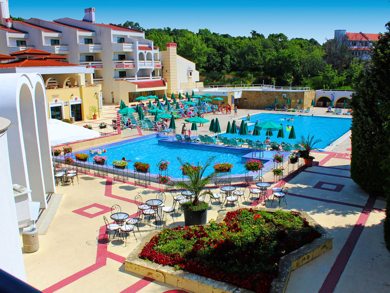 DUNI Royal Pelican Resort