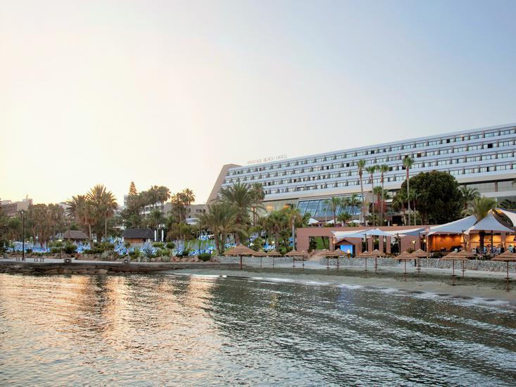 Amathus Beach Hotel