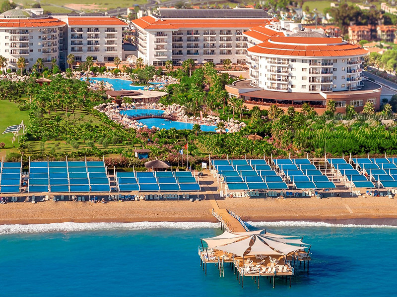 Seaden Sea World Resort & Spa