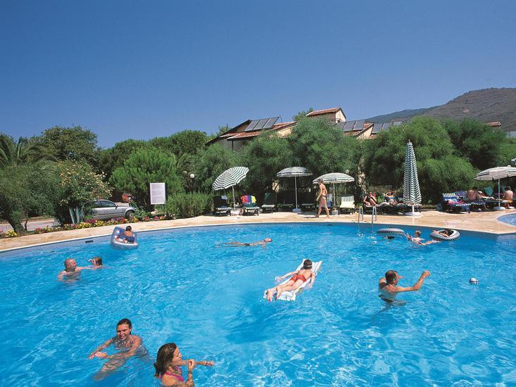 Dogan Paradise Beach