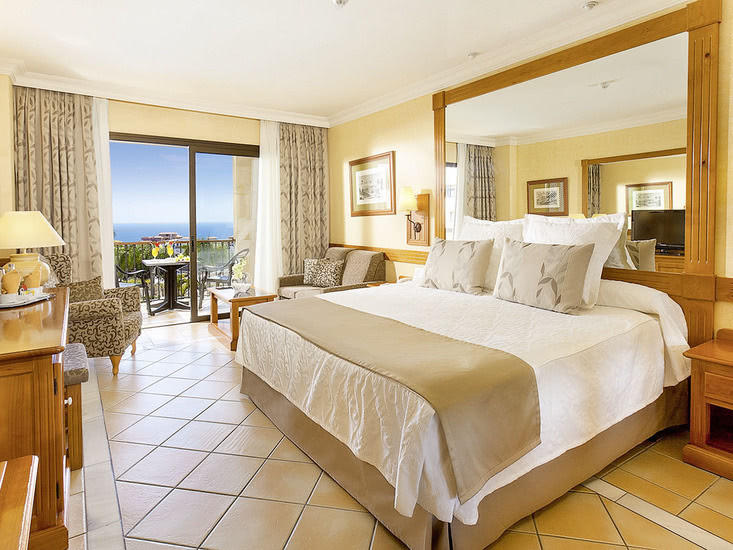 Hotel GF Gran Costa Adeje 
