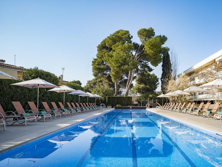 Ivory Playa Aparthotel