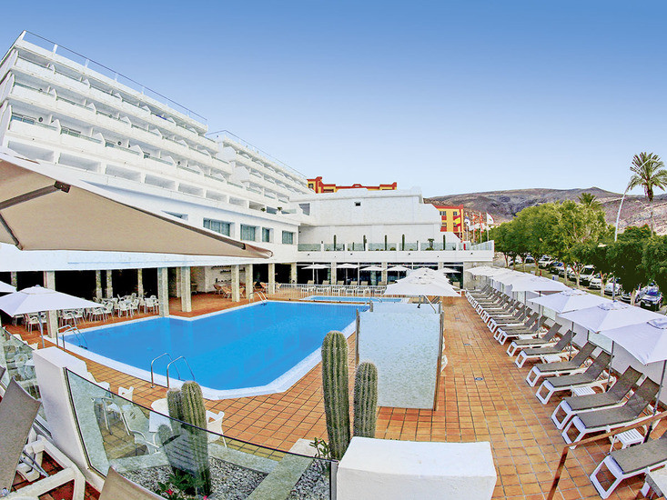 Hotel Fergus Cactus Garden