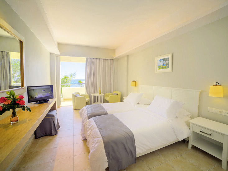 Elea Beach Hotel