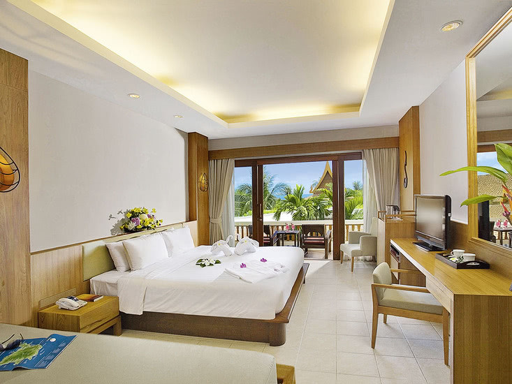 Thai House Beach Resort