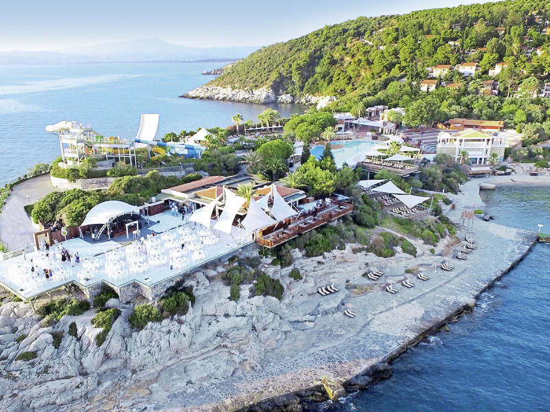 Hotel Pine Bay Holiday Resort