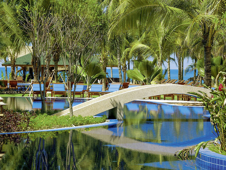 Sunwing Bangtao Beach