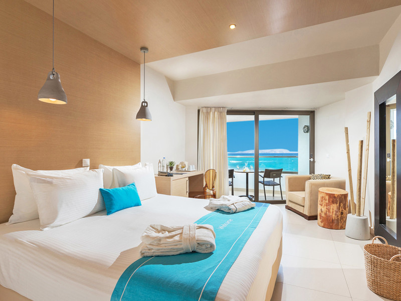 Hotel The Island