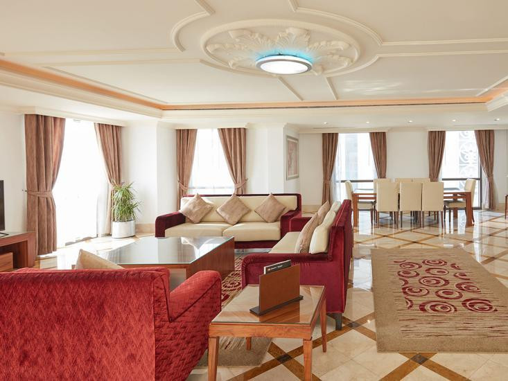 Roda Amwaj Suites