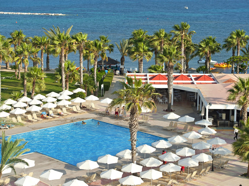 Louis Phaethon Beach