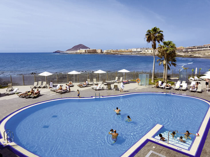 Hotel Arenas del Mar