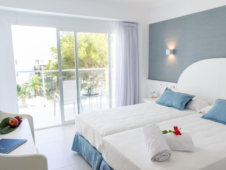 Reverence Life Hotel