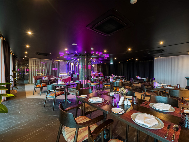 Wyndham Grand Nai Harn