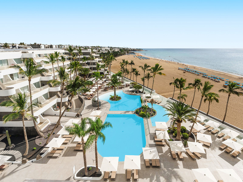 Plus Fariones Suite Hotel