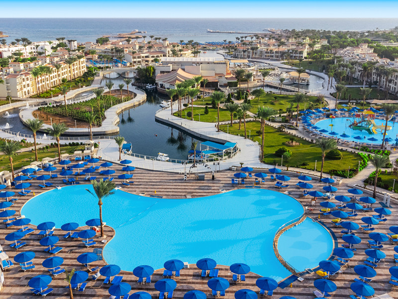 Pickalbatros Dana Beach Resort