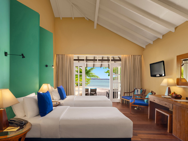 Adaaran Select Meedhupparu Island Resort