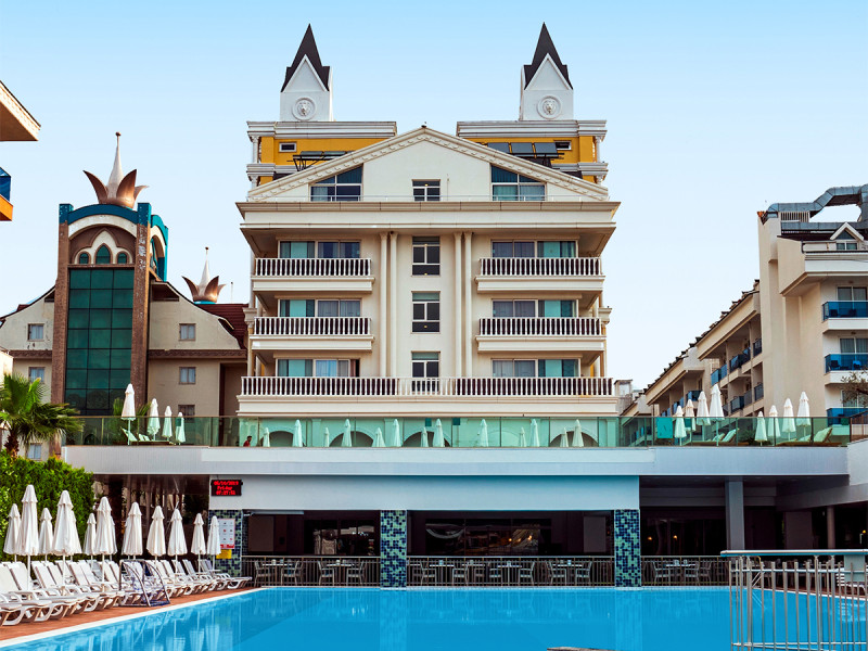 Hotel Dream World Resort & Spa