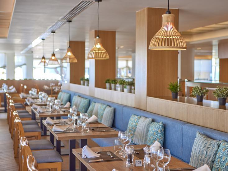 Universal Lido Park & SPA