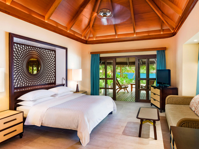 Sheraton Maldives Full Moon 
