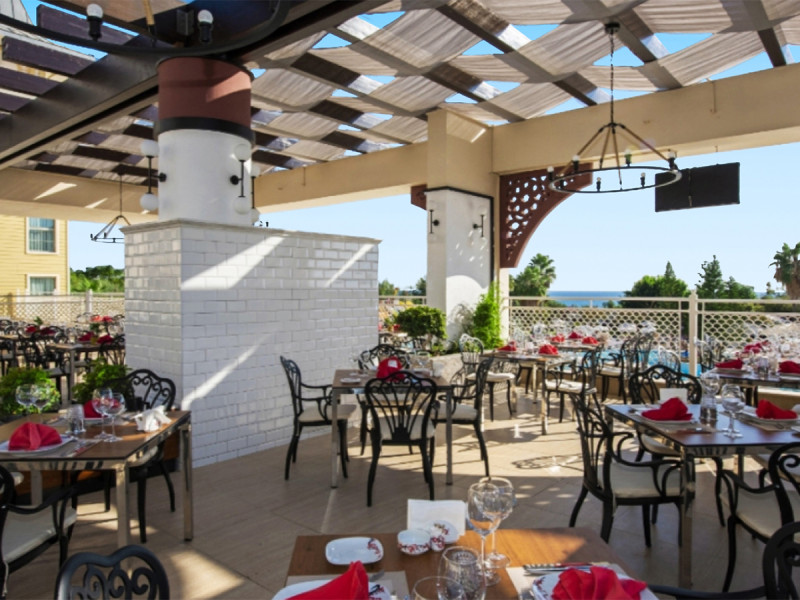 Hotel Side Star Resort