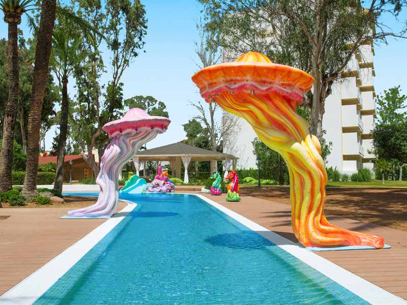 Iberostar Waves Ciudad Blanca