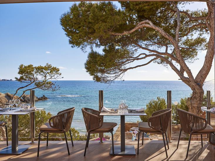 Universal Lido Park & SPA