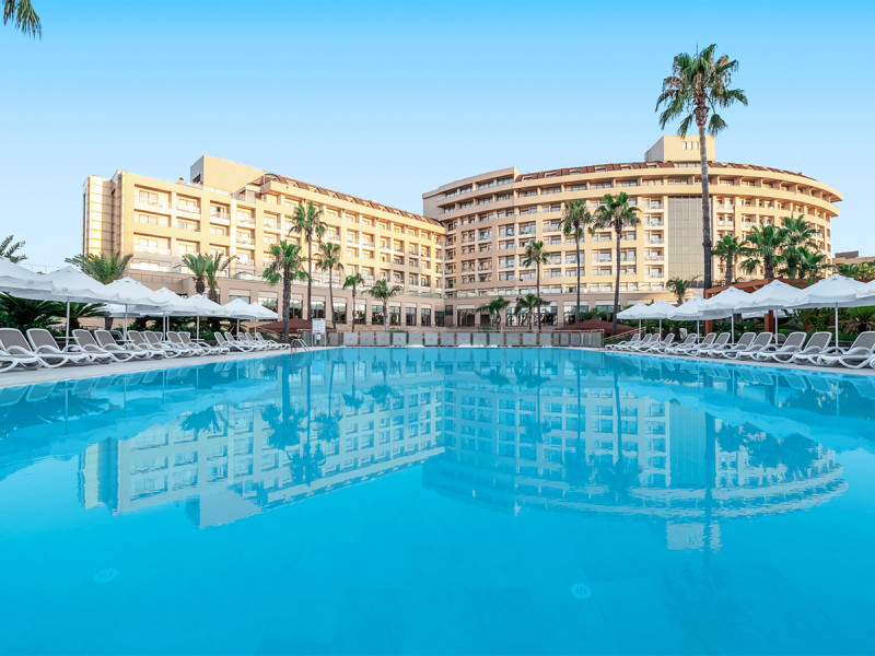 Hotel Fame Residence Lara