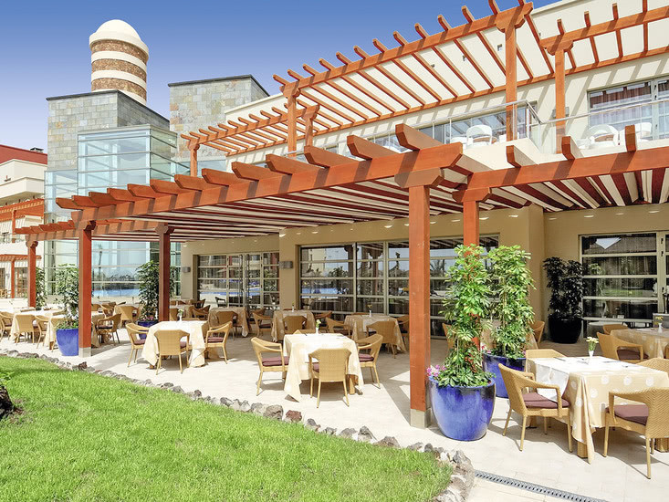 Elba Carlota Beach & Golf Resort 