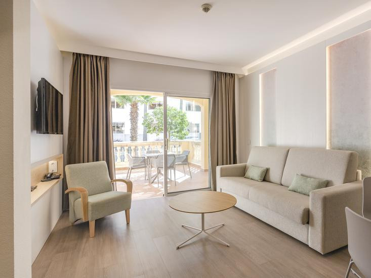 Marins Playa Aparthotel