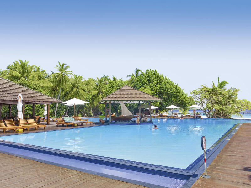 Adaaran Select Meedhupparu Island Resort