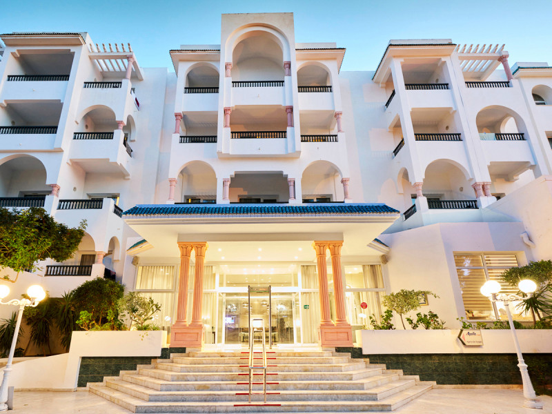 Hotel Royal Nozha Beach