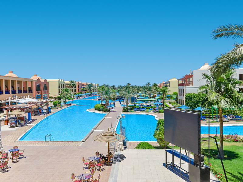 Hotel Titanic Beach