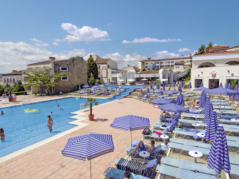 DUNI Royal Pelican Resort