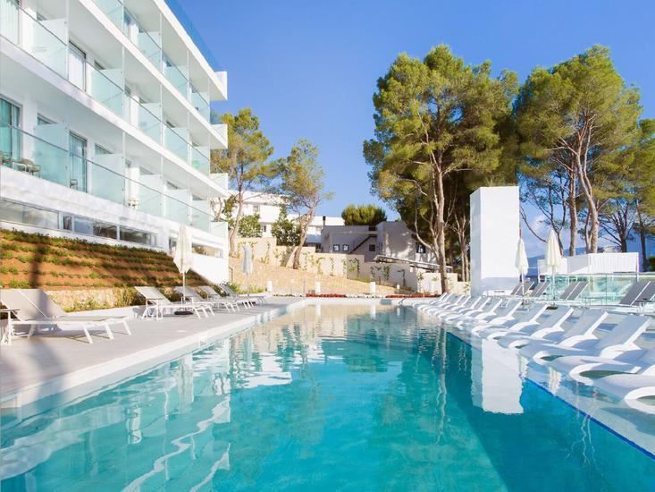 Reverence Life Hotel