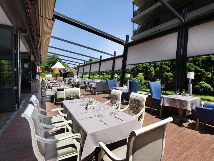 Galeon Residence and SPA