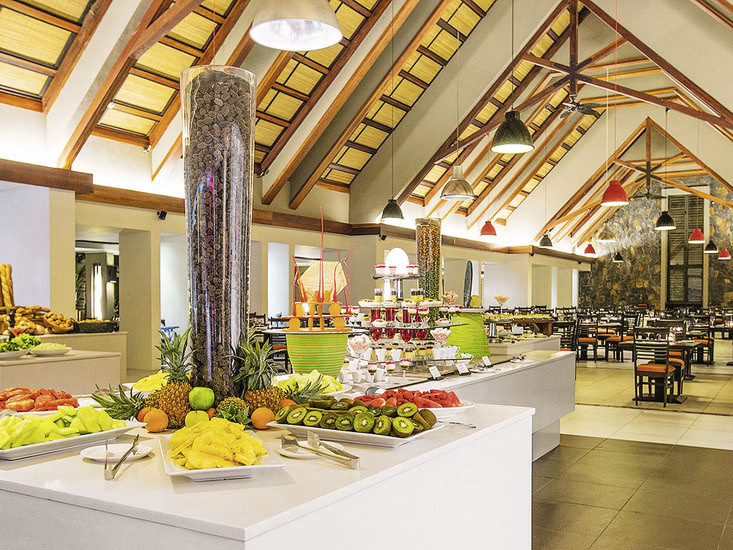 Crystals Beach Resort Belle Mare