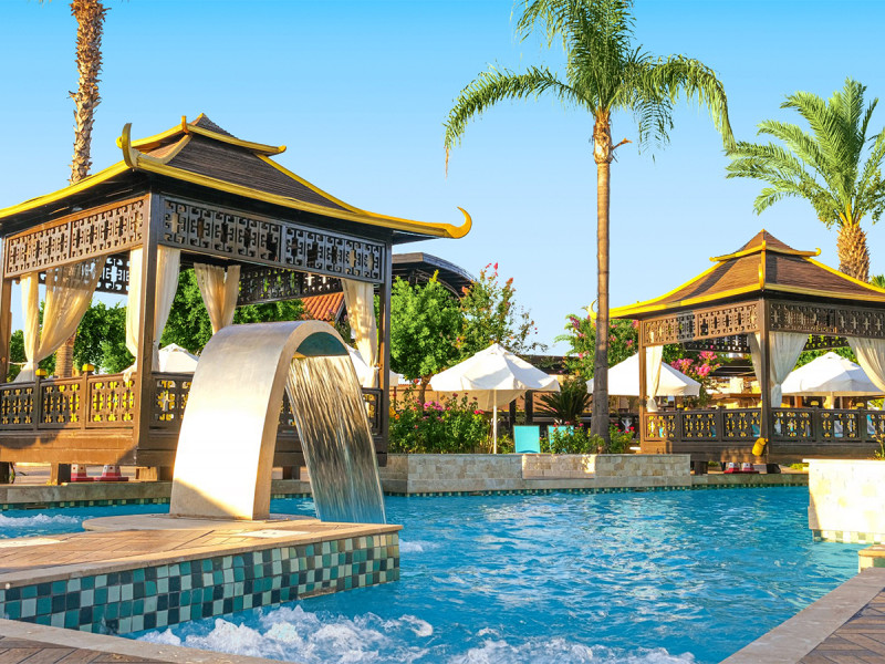 Crystal Family Comfort Collection