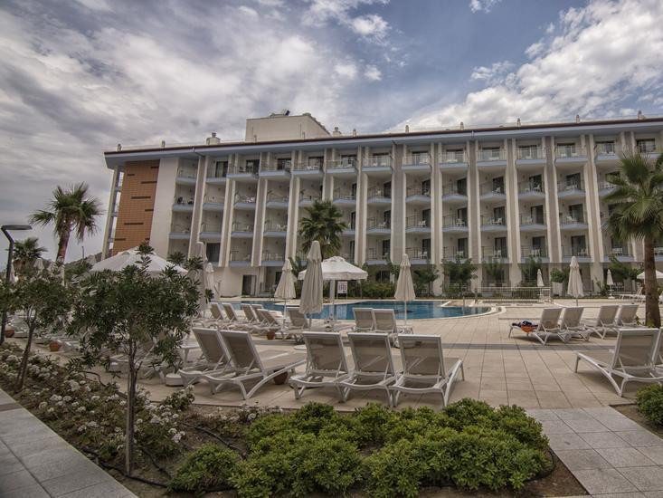 Ramada Resort Kusadasi