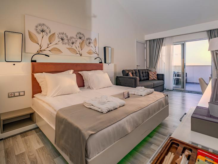 Flora Garden Ephesus