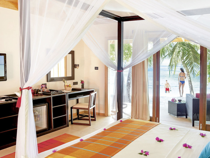 Vilamendhoo Island Resort & Spa