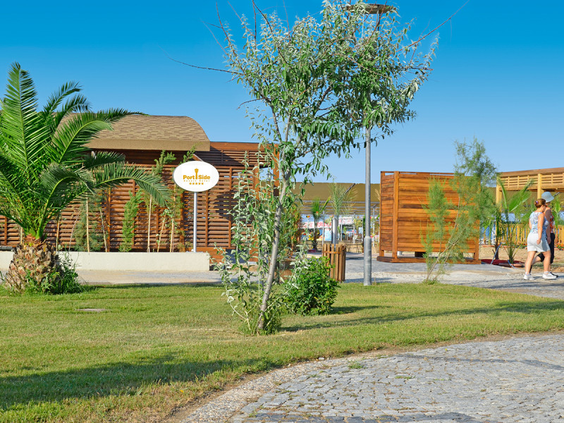 Hotel Port Side Resort