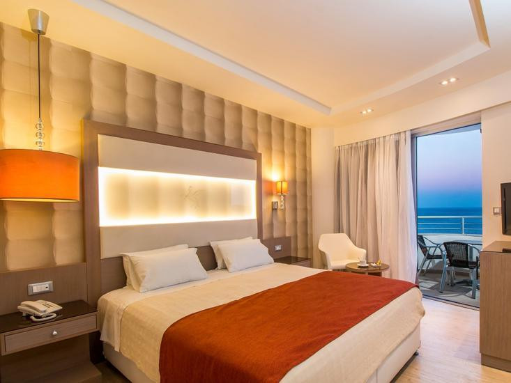 Pegasos Deluxe BeachHotel