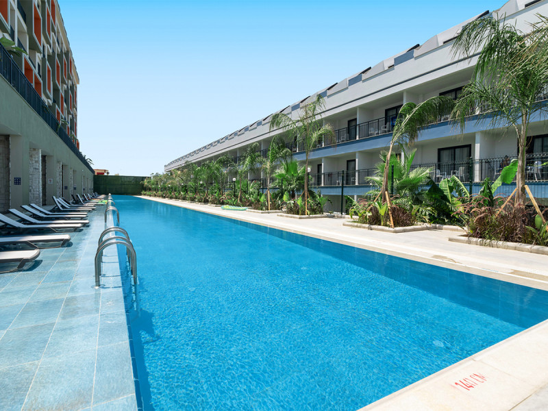 Hotel Dream Fun World