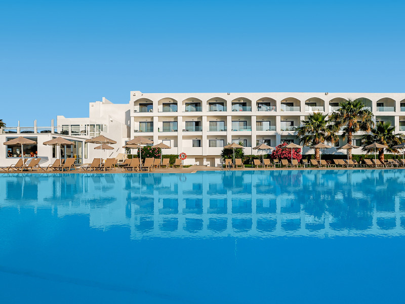Aeolos Beach Hotel