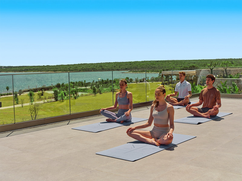 Hotel Anda Barut Collection